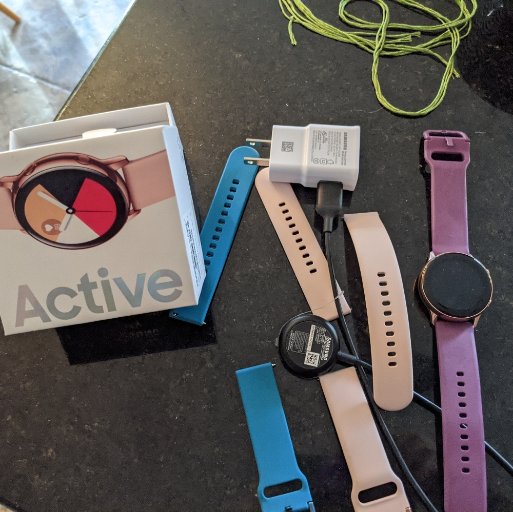 Samsung's Galaxy active smart watch with GPS